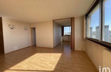 Appartement 5 pièces de 92 m² à Bobigny (93000)