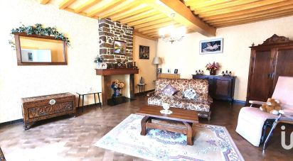 House 6 rooms of 150 m² in Oloron-Sainte-Marie (64400)