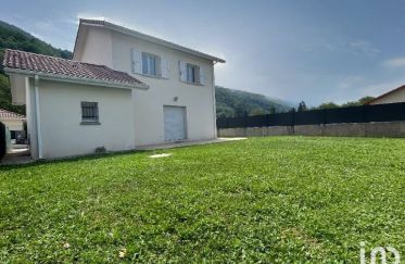 House 4 rooms of 84 m² in Tencin (38570)