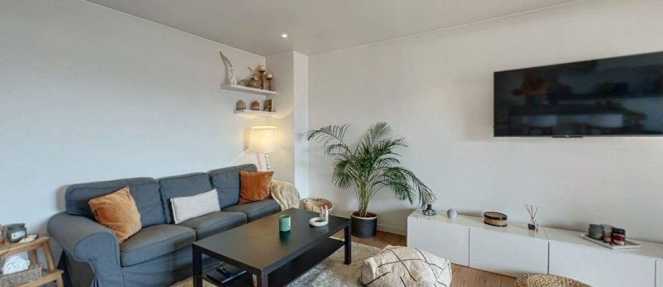 Appartement 2 pièces de 47 m² à Cagnes-sur-Mer (06800)