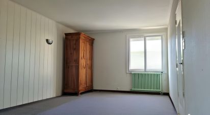 House 4 rooms of 102 m² in Chavagnes-en-Paillers (85250)