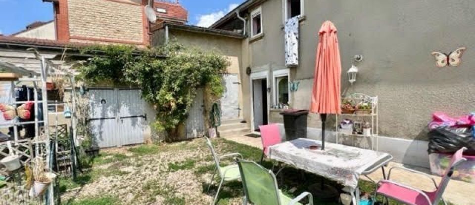 House 5 rooms of 152 m² in Vitry-le-François (51300)