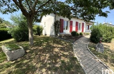 Maison 3 pièces de 90 m² à Saint-Aubin-le-Cloud (79450)
