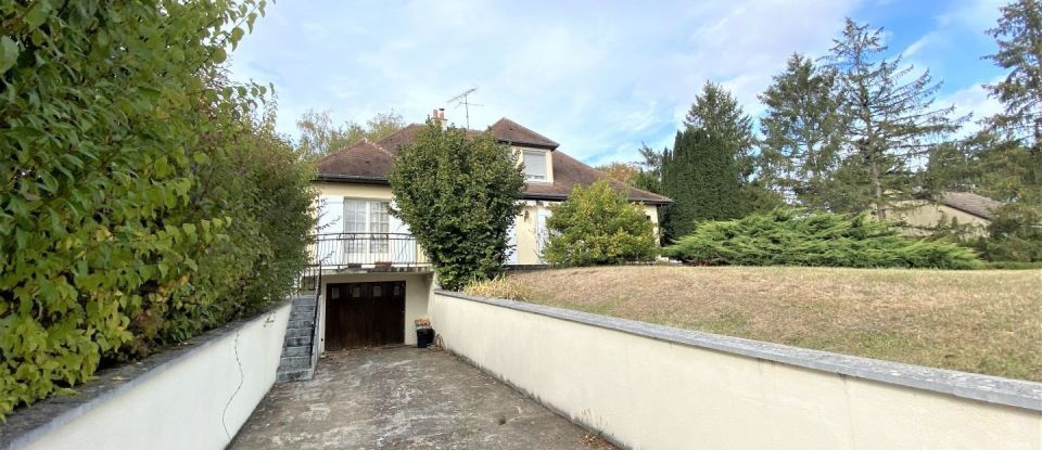 Maison 7 pièces de 170 m² à Nouans-les-Fontaines (37460)
