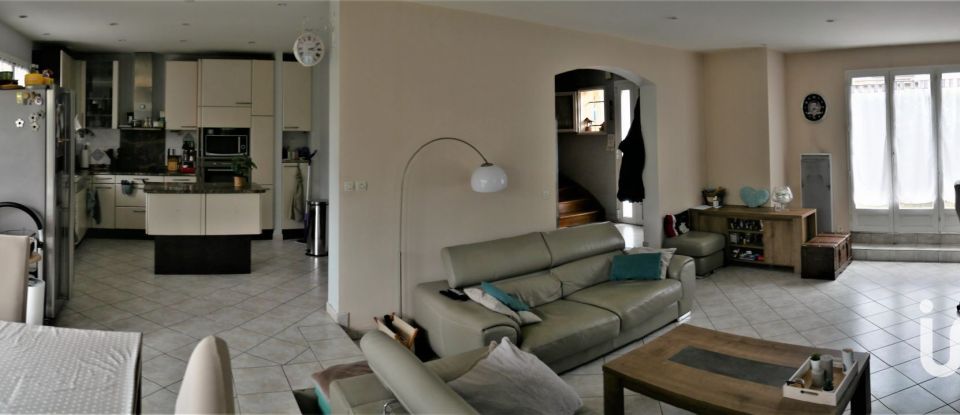 House 6 rooms of 162 m² in Limeil-Brévannes (94450)