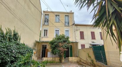 Building in Toulon (83000) of 144 m²