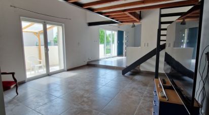 House 3 rooms of 100 m² in Pélissanne (13330)