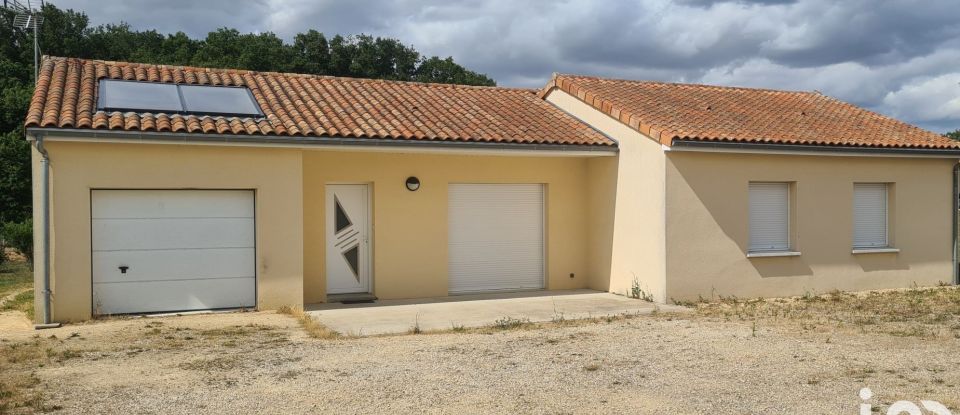 Maison 5 pièces de 92 m² à Béruges (86190)