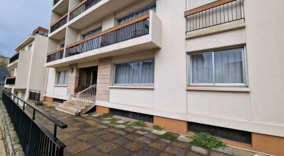 Apartment 4 rooms of 80 m² in Lannion (22300)