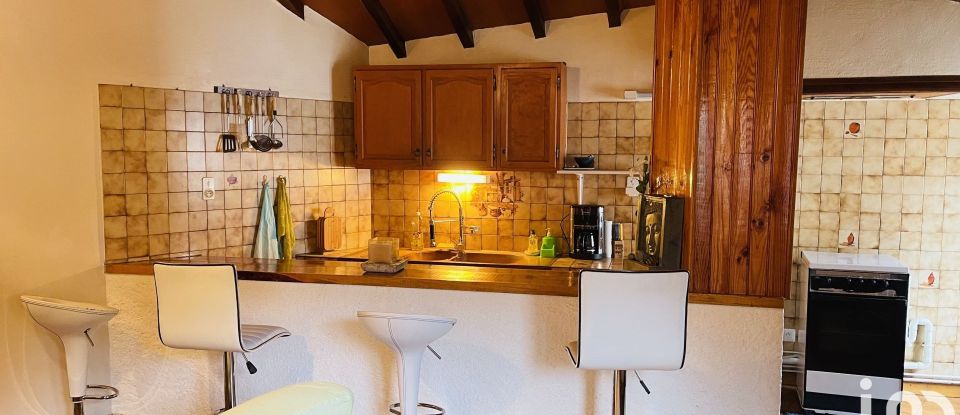 House 6 rooms of 138 m² in Formiguères (66210)