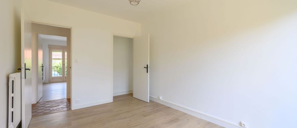 Appartement 3 pièces de 72 m² à Poitiers (86000)