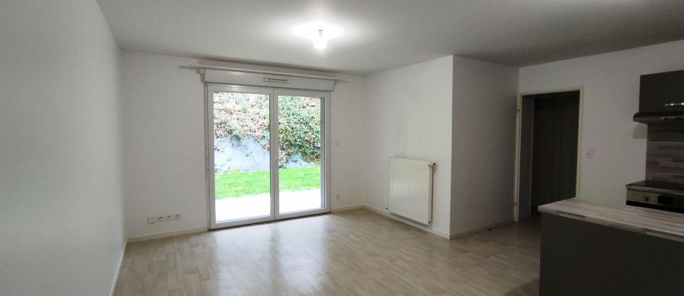 Apartment 3 rooms of 57 m² in Quimper (29000)