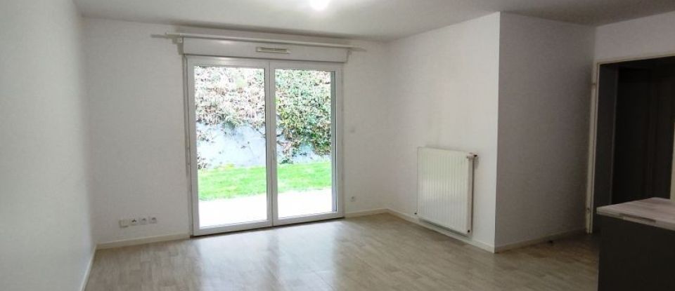 Apartment 3 rooms of 57 m² in Quimper (29000)