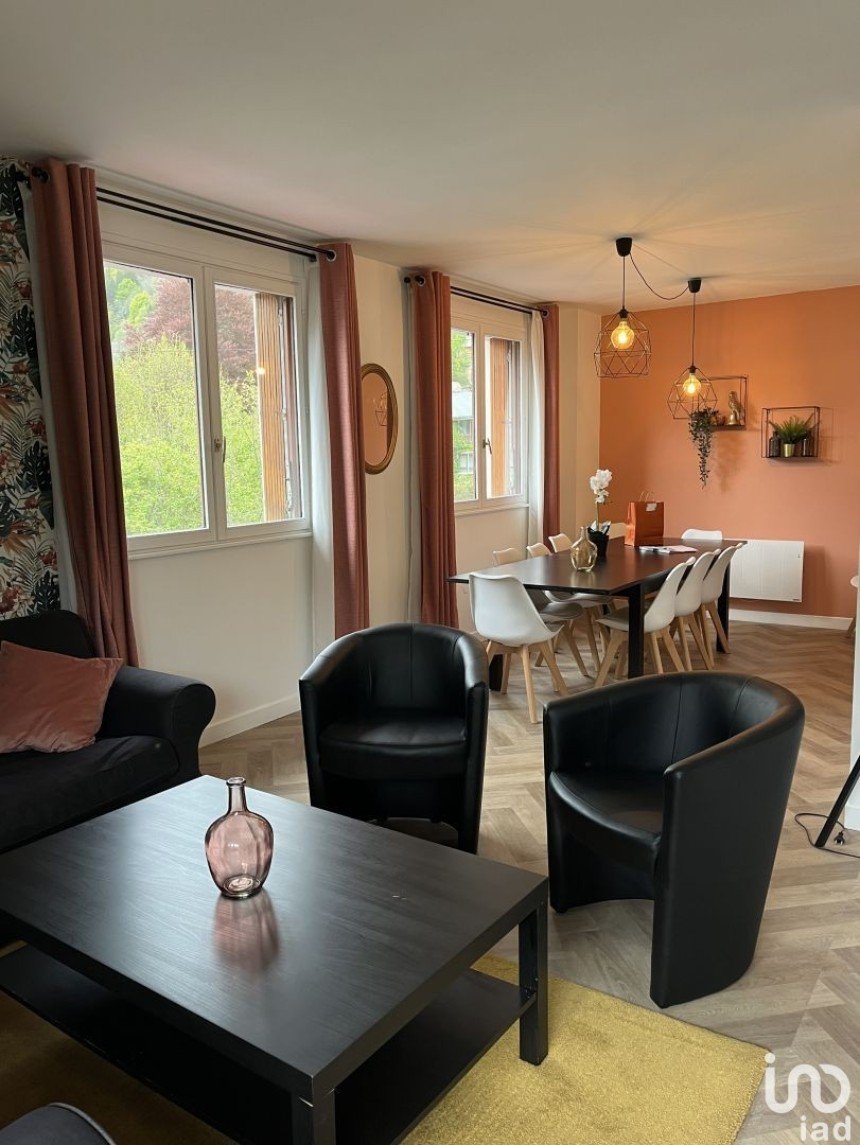 Apartment 5 rooms of 101 m² in Mont-Dore (63240)