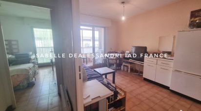 Appartement 2 pièces de 30 m² à Sanary-sur-Mer (83110)