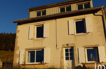 House 8 rooms of 180 m² in Les Rousses (39220)