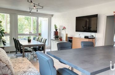 Apartment 3 rooms of 61 m² in Villeurbanne (69100)