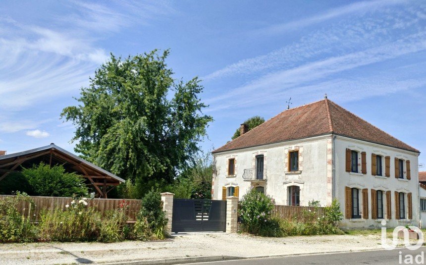 Maison de campagne 7 pièces de 200 m² à Crespy-le-Neuf (10500)
