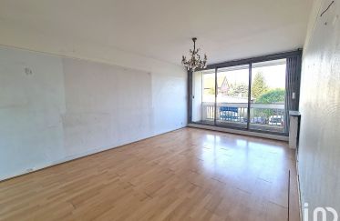Apartment 2 rooms of 55 m² in Gagny (93220)