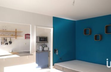 Studio 1 room of 30 m² in Sèvres (92310)