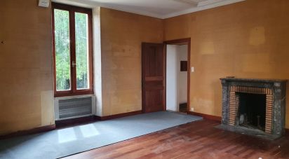 Mansion 5 rooms of 168 m² in Lairoux (85400)