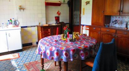 House 8 rooms of 205 m² in Hirson (02500)