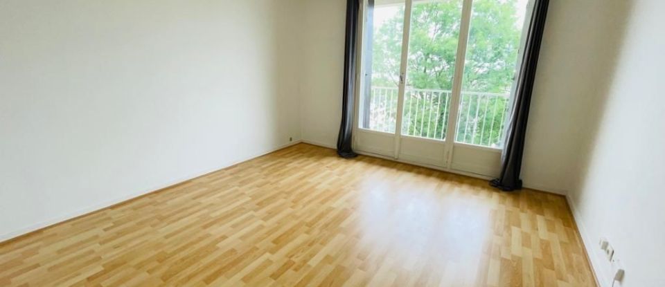 Appartement 3 pièces de 55 m² à Domont (95330)