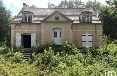 House 7 rooms of 143 m² in Bazoches-sur-le-Betz (45210)