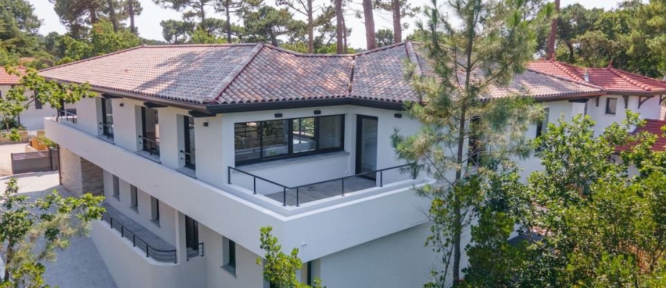 House 5 rooms of 245 m² in Arcachon (33120)