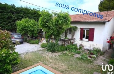 House 6 rooms of 117 m² in Avignon (84000)