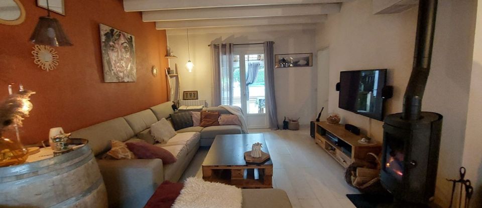 Maison 5 pièces de 143 m² à Montussan (33450)