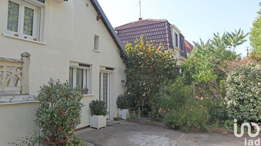 House 3 rooms of 65 m² in Aubergenville (78410)