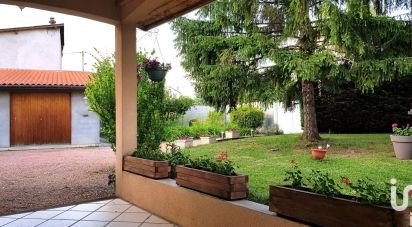 House 6 rooms of 130 m² in Lussat (63360)