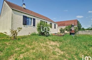 House 4 rooms of 91 m² in Allouis (18500)