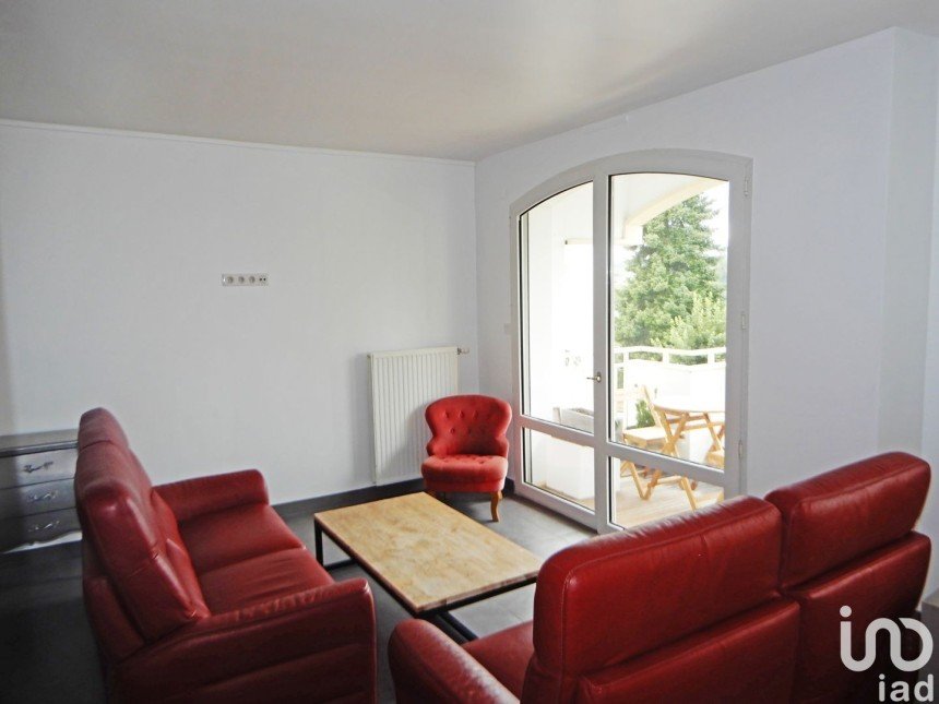 Apartment 6 rooms of 150 m² in Blois (41000)
