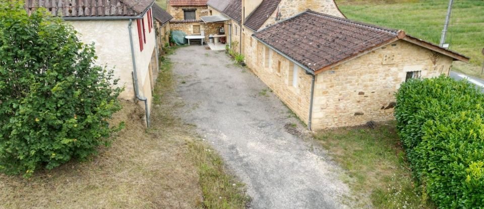 Vente Maison 168m² 8 Pièces à Carsac-Aillac (24200) - Iad France