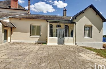House 3 rooms of 53 m² in Boulleret (18240)