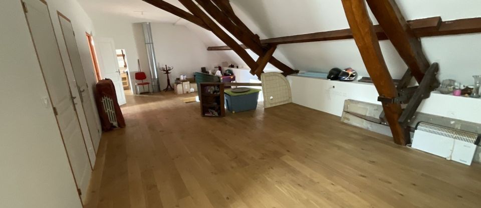 House 7 rooms of 243 m² in Villiers-Louis (89320)