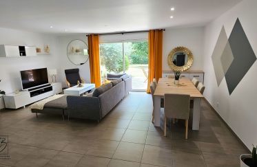 House 5 rooms of 100 m² in Nègrepelisse (82800)