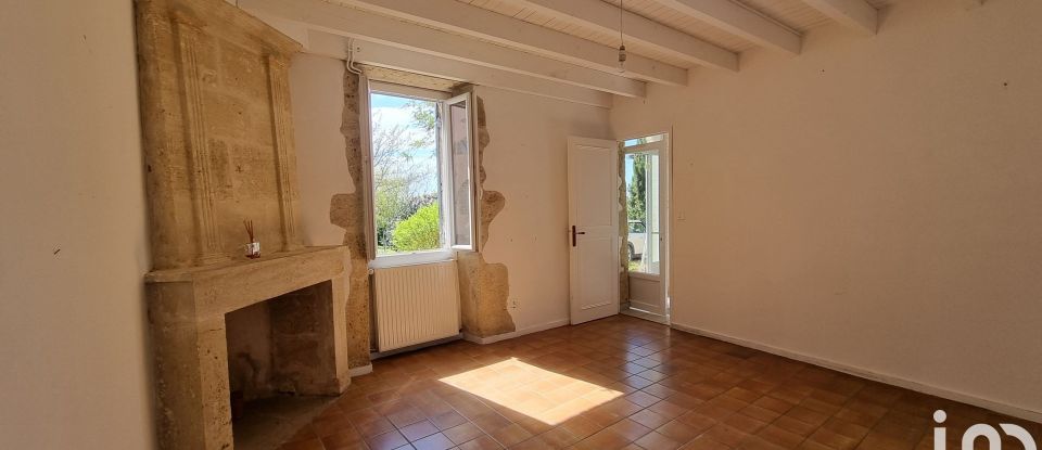 House 9 rooms of 240 m² in Saint-Pierre-de-Bat (33760)