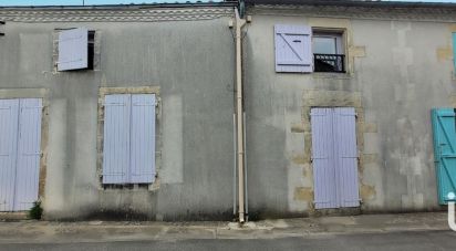 House 7 rooms of 233 m² in Les Églises-d'Argenteuil (17400)
