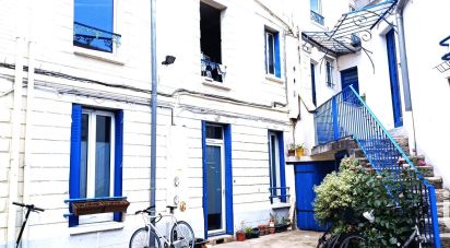 Building in Saint-Maurice (94410) of 131 m²