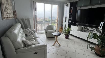 Apartment 4 rooms of 67 m² in Melun (77000)