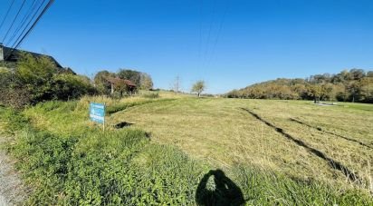 Land of 1,922 m² in Lahourcade (64150)