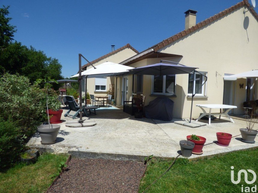 House 4 rooms of 122 m² in Le Breuil (51210)