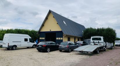 Parking/garage/box de 100 m² à Cormeilles (27260)