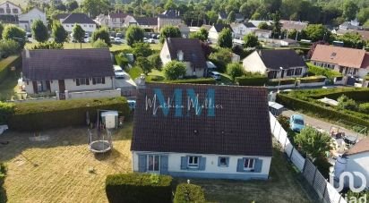 House 4 rooms of 91 m² in Saint-Prest (28300)