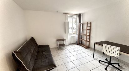 Apartment 1 room of 26 m² in Orsay (91400)