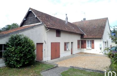 House 4 rooms of 86 m² in Saint-Prest (28300)