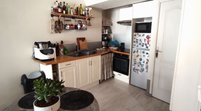 House 4 rooms of 77 m² in Cournonterral (34660)